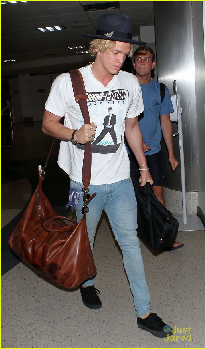 Cody Simpson Reveals the Secret to His Relationship with Gigi Hadid
