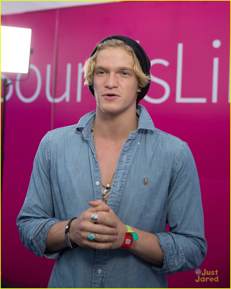 Cody Simpson & Gigi Hadid Celebrate International Day of Happiness at SXSW 2015