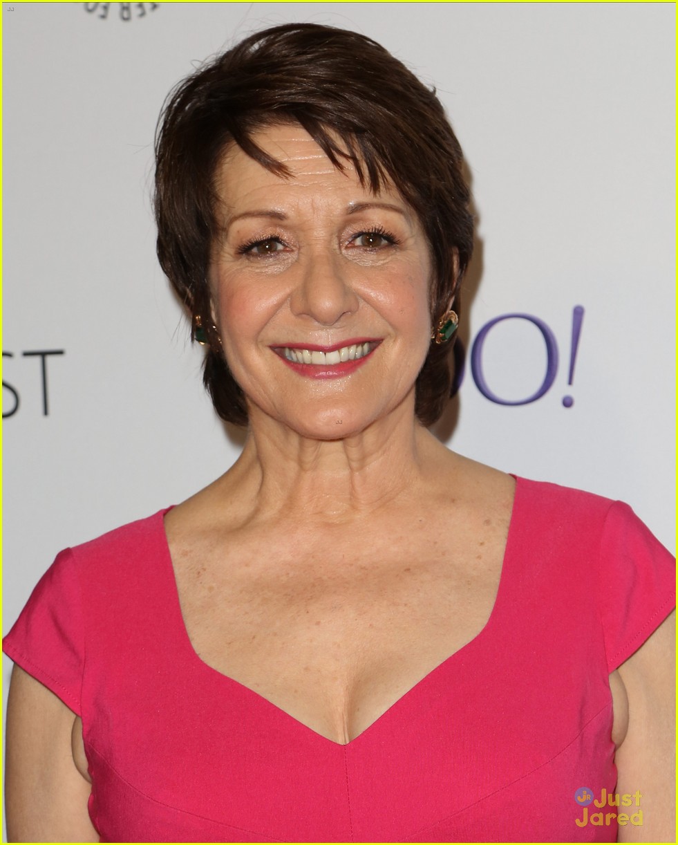 Gina Rodriguez Wishes She Was More Like Jane