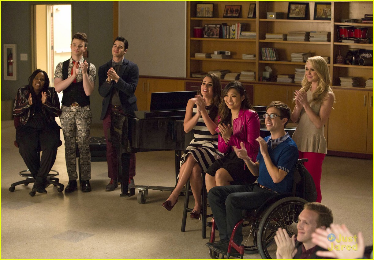 'Glee' Says Goodbye TONIGHT - See Pics & Song List Ahead of Series Finale