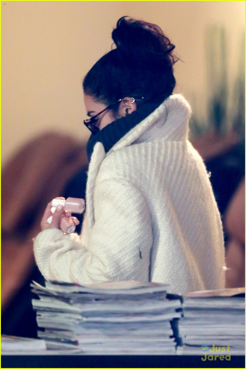 Vanessa Hudgens Preps For First Gigi Preview at Nail Salon