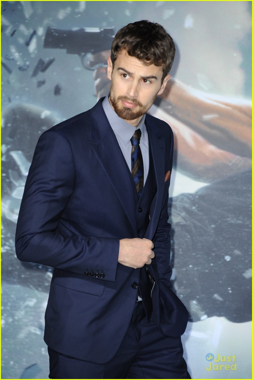 Shailene Woodley & Theo James Premiere 'Insurgent' In Berlin - See The Pics!