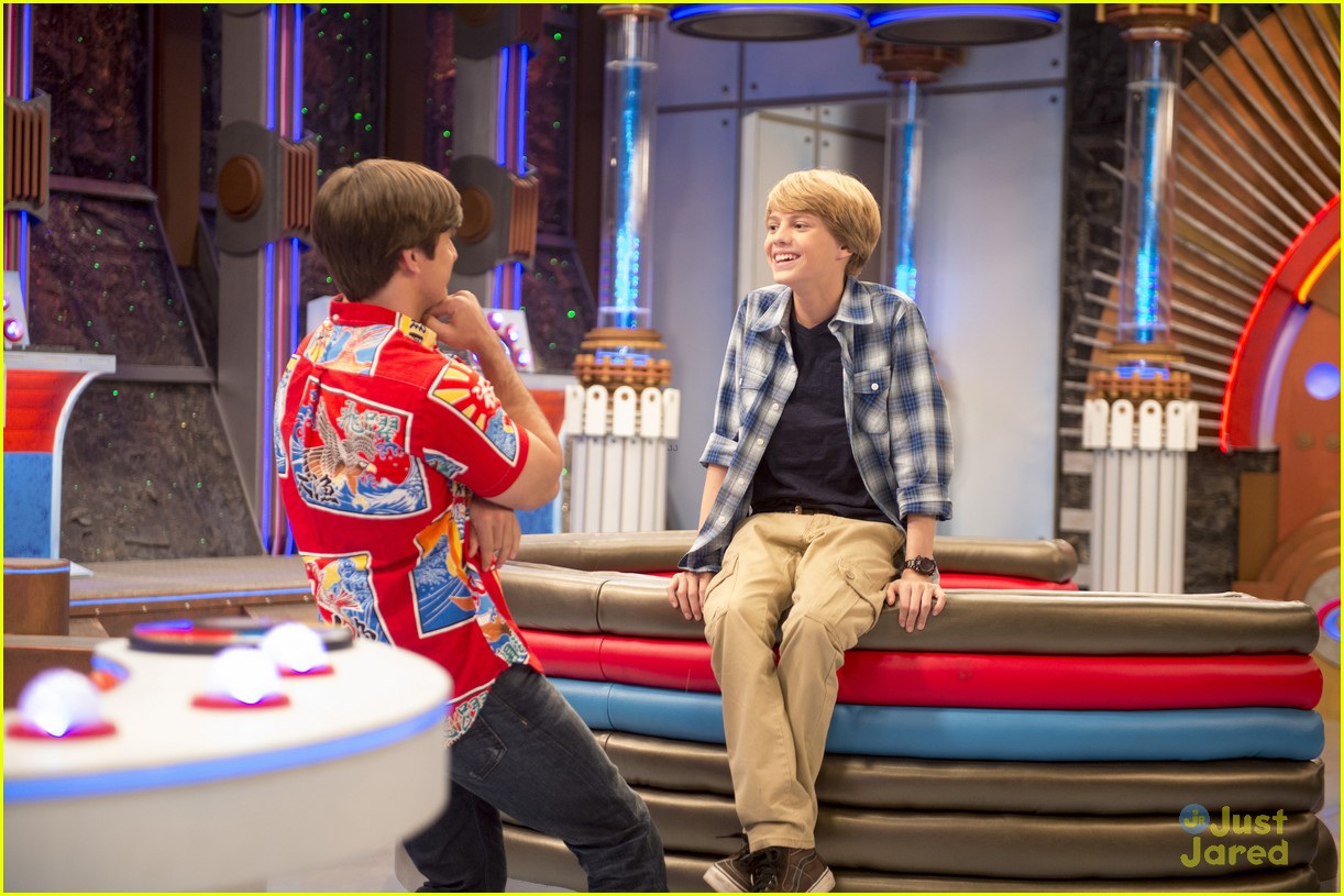 Jace Norman Takes JJJ Behind-the-Scenes of 'Henry Danger'! Exclusive Photos & Interview)