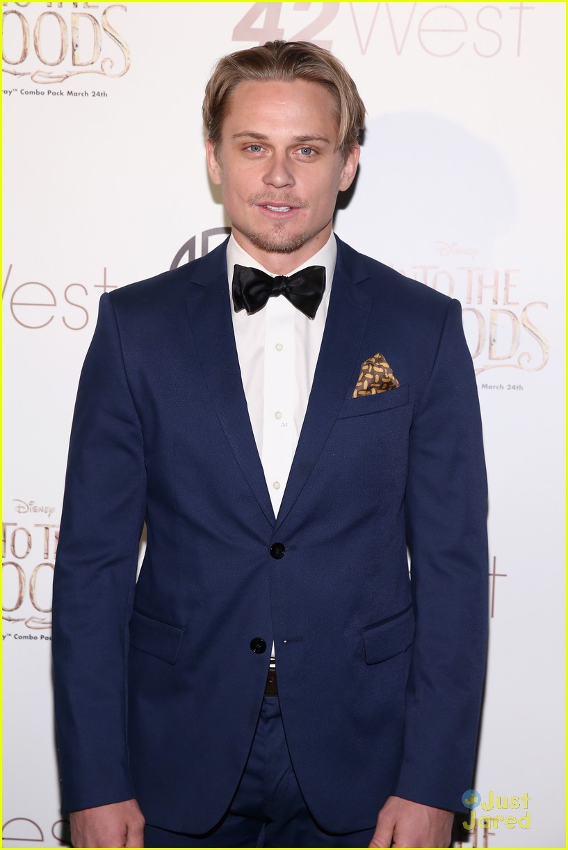 Lilla Crawford & Mackenzie Mauzy Celebrate 'Into The Woods' Birthday Tribute To Stephen Sondheim