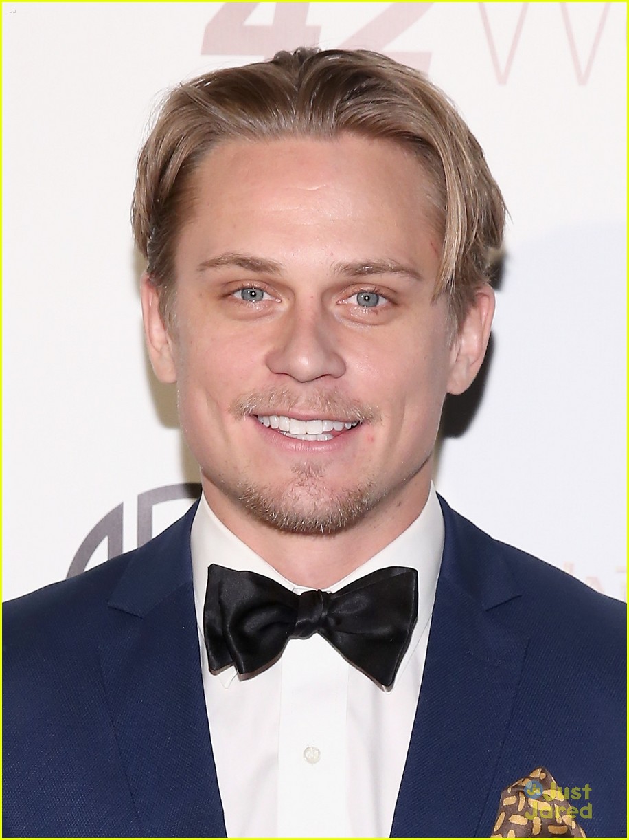 Lilla Crawford & Mackenzie Mauzy Celebrate 'Into The Woods' Birthday Tribute To Stephen Sondheim