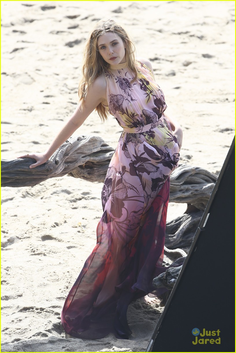 Elizabeth Olsen Becomes An Avenger In New 'Age Of Ultron' TV Spot - Watch Here!