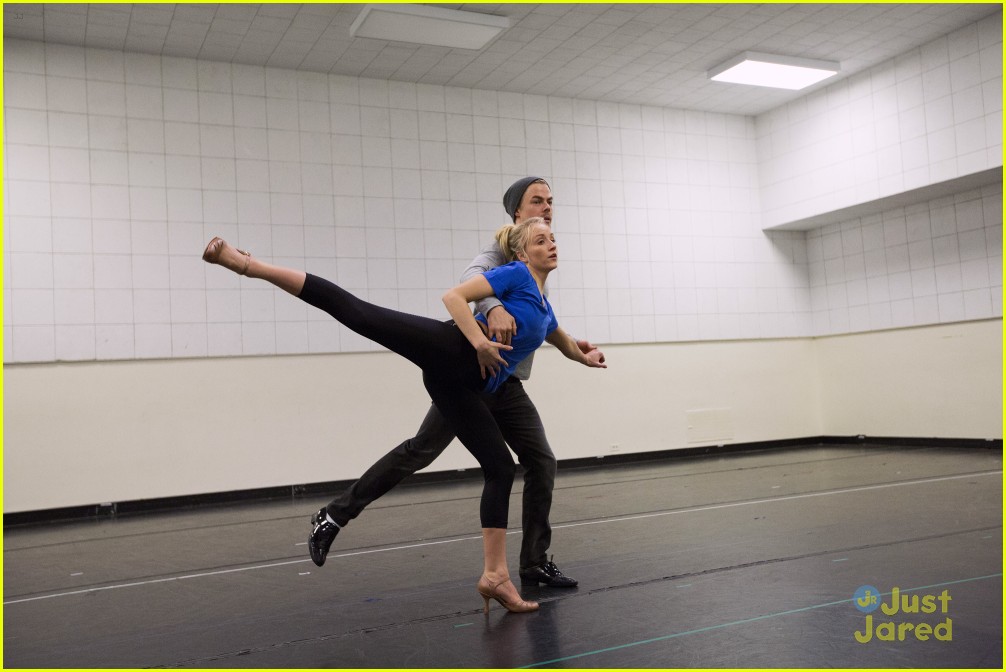 Derek Hough Spins Nastia Liukin Around & Around & Around In Cute Instagram Video