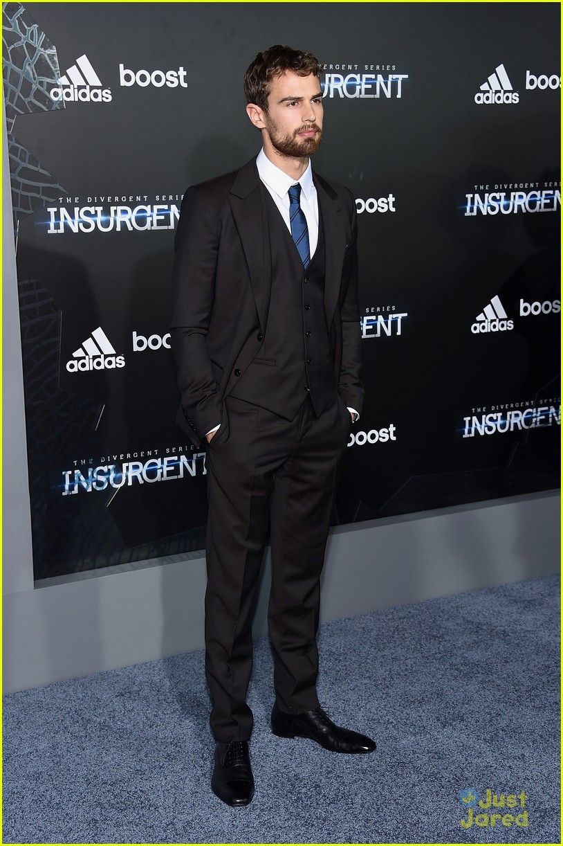 Shailene Woodley Rocks 'Insurgent' Red Carpet with Theo James!