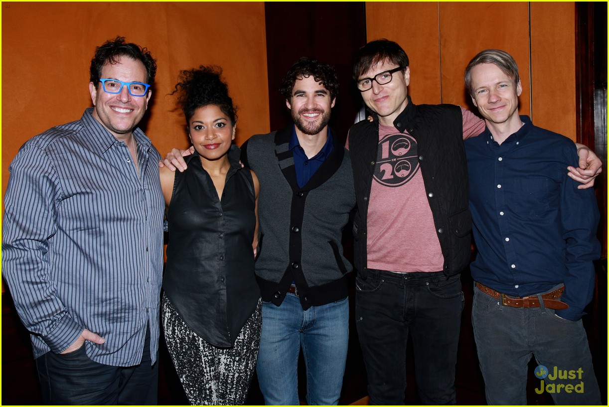 Darren Criss Gets Silly at 'Hedwig and the Angry Inch' Photo Call