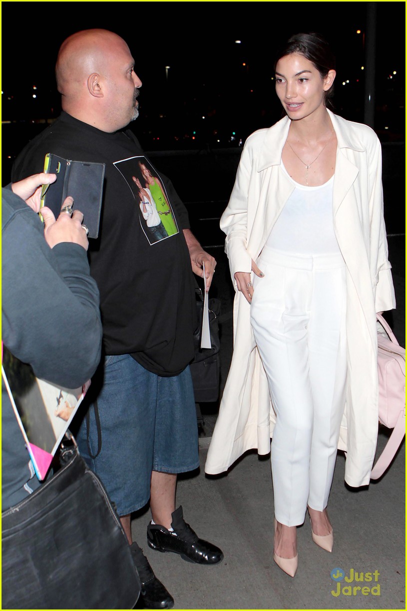 Karlie Kloss Makes Quick Trip To LA After Launching Coding Scholarship