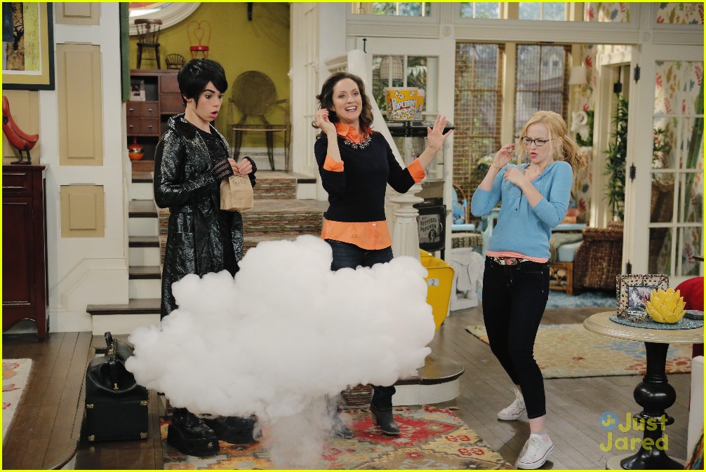 Cameron Boyce Guest Stars on 'Liv & Maddie' Tonight!
