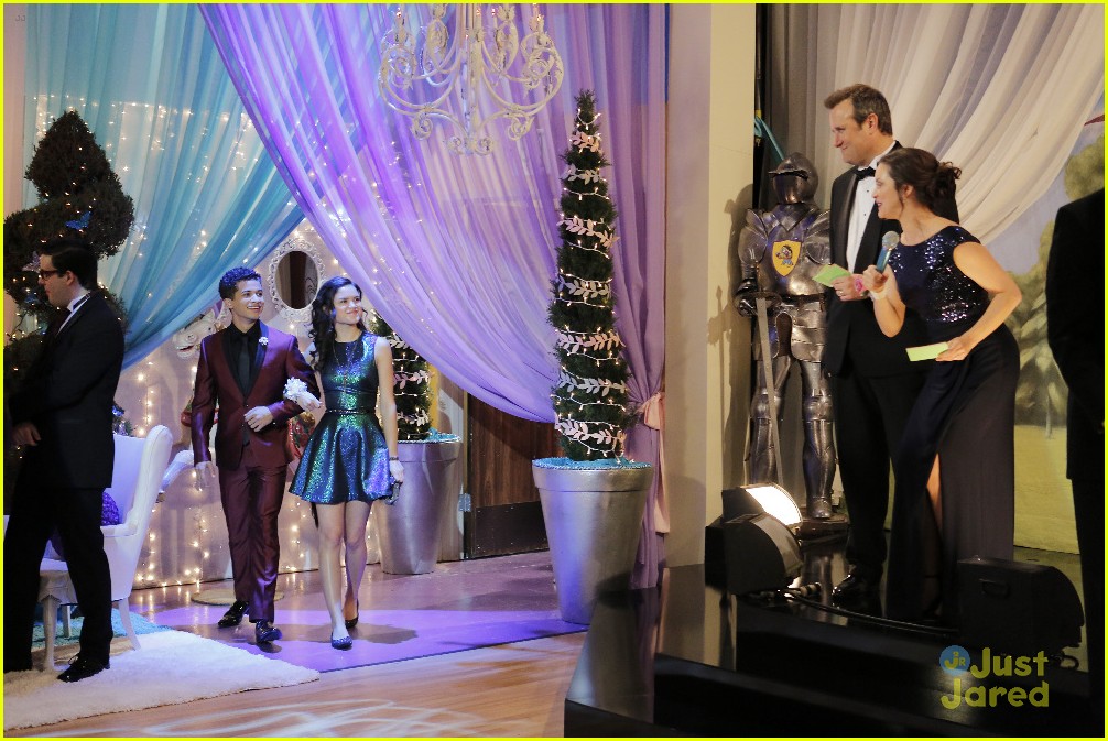 Cameron Boyce Guest Stars on 'Liv & Maddie' Tonight!