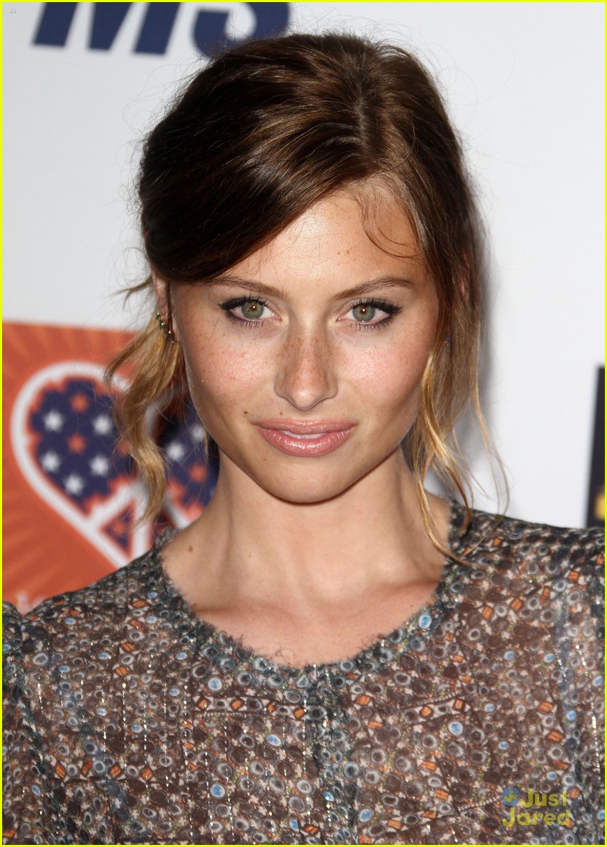 Aly & AJ Michalka Attend Race To Erase MS Gala For 7th Year In A Row