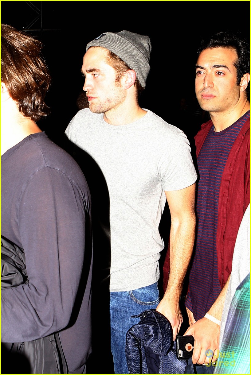 Robert Pattinson Checks Out Girlfriend FKA twigs' Coachella Performance