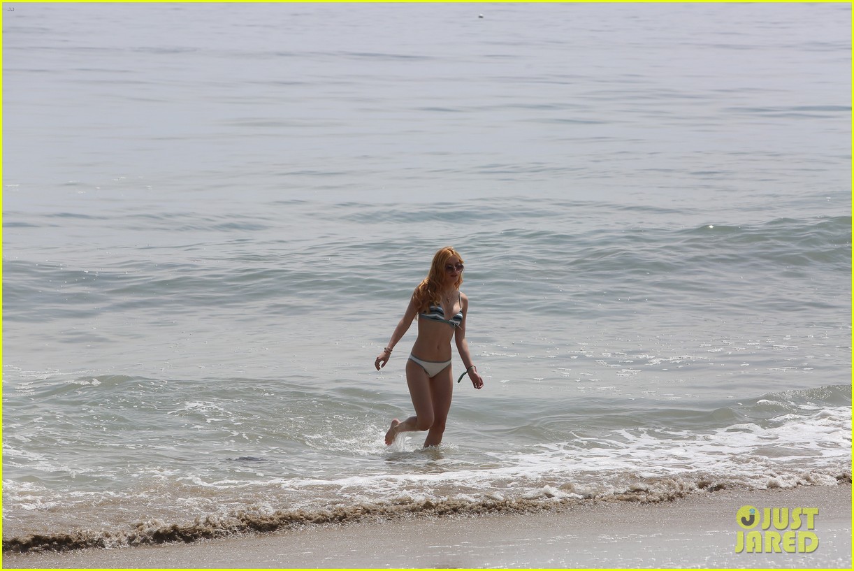 Bella Thorne Shows Off Amazing Bikini Body During Memorial Day Party