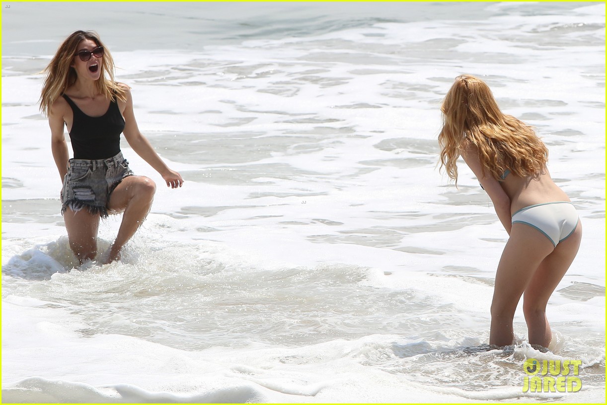 Bella Thorne Shows Off Amazing Bikini Body During Memorial Day Party
