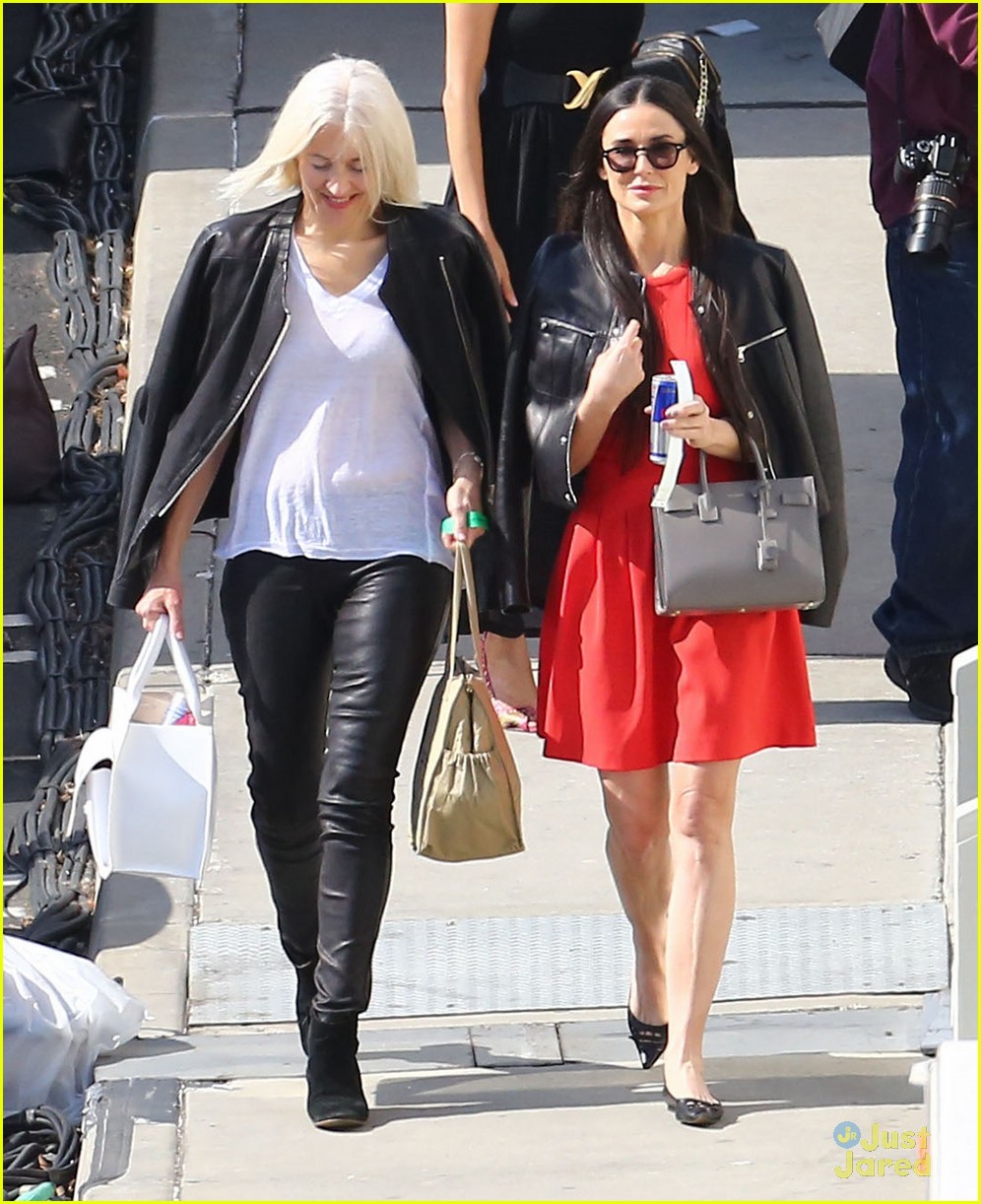 Rumer Willis' Family Celebrates Her 'DWTS' Win!