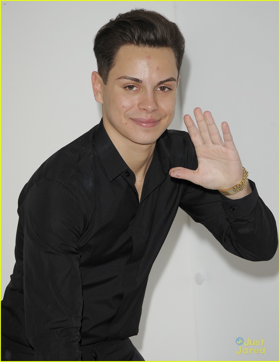 Jake T. Austin is 'So Talented' Raves Former 'Fosters' Co-Star Bailee Madison