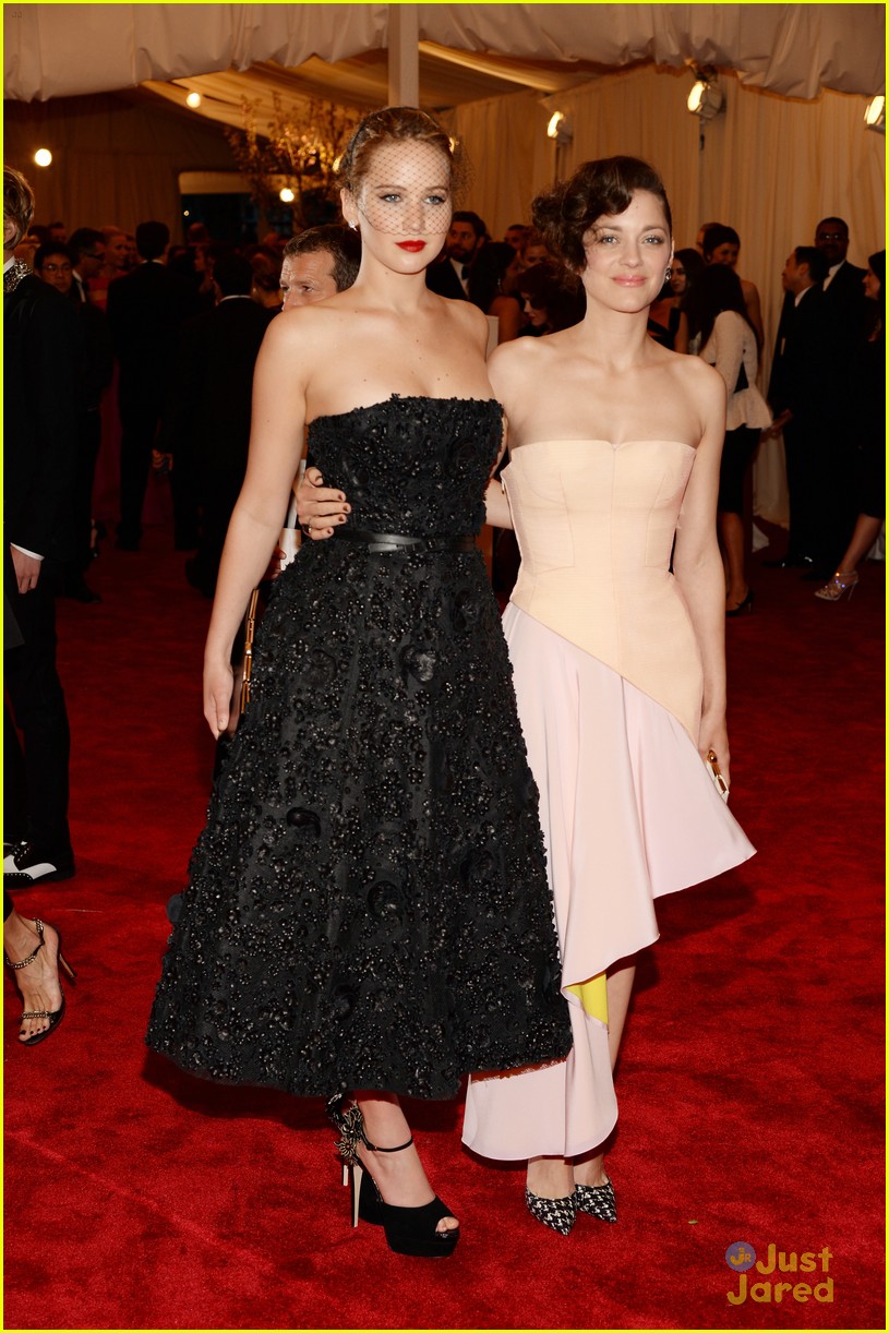 Here Is Jennifer Lawrence's Last Met Gala Look!
