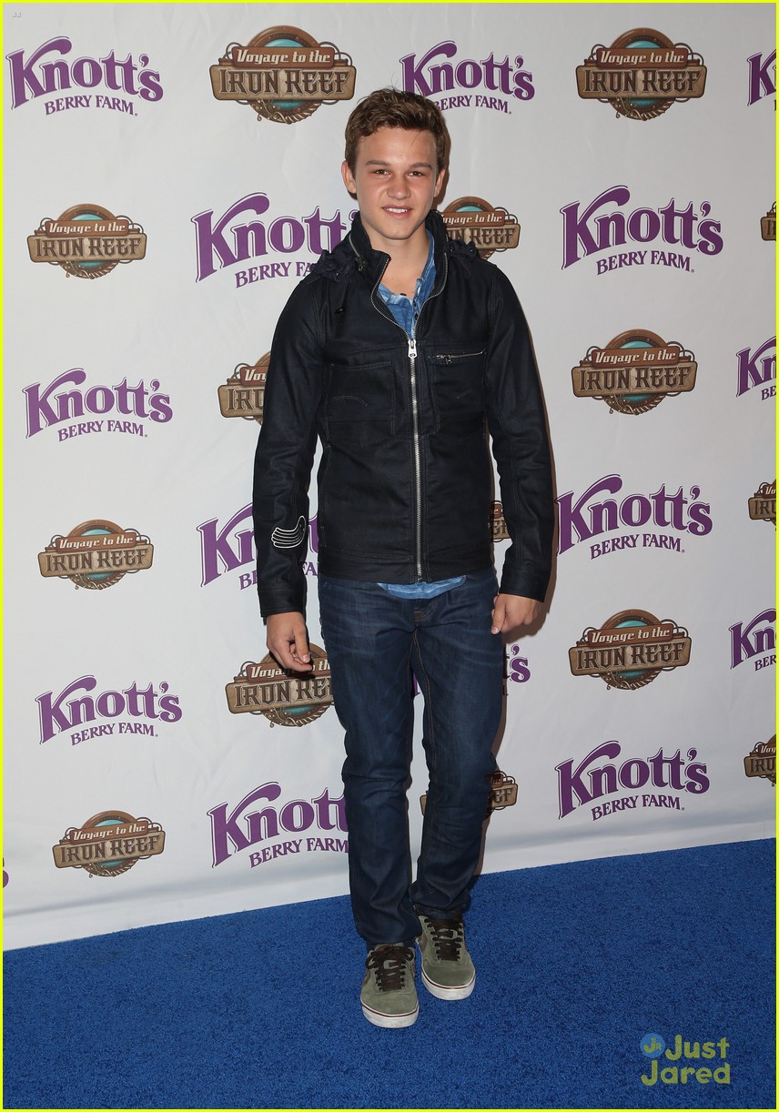 Gavin MacIntosh & Hayden Byerly Brave The Rain For Knott's Berry Farm Ride Launch