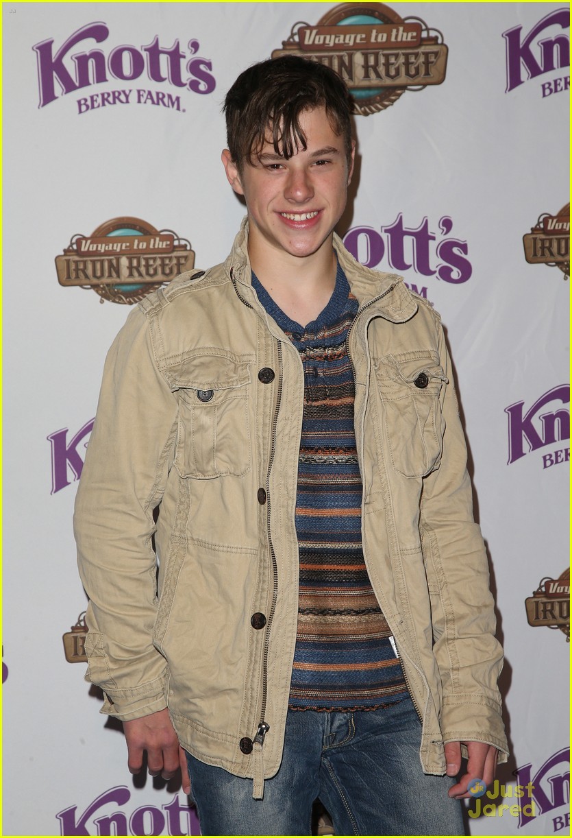 Gavin MacIntosh & Hayden Byerly Brave The Rain For Knott's Berry Farm Ride Launch