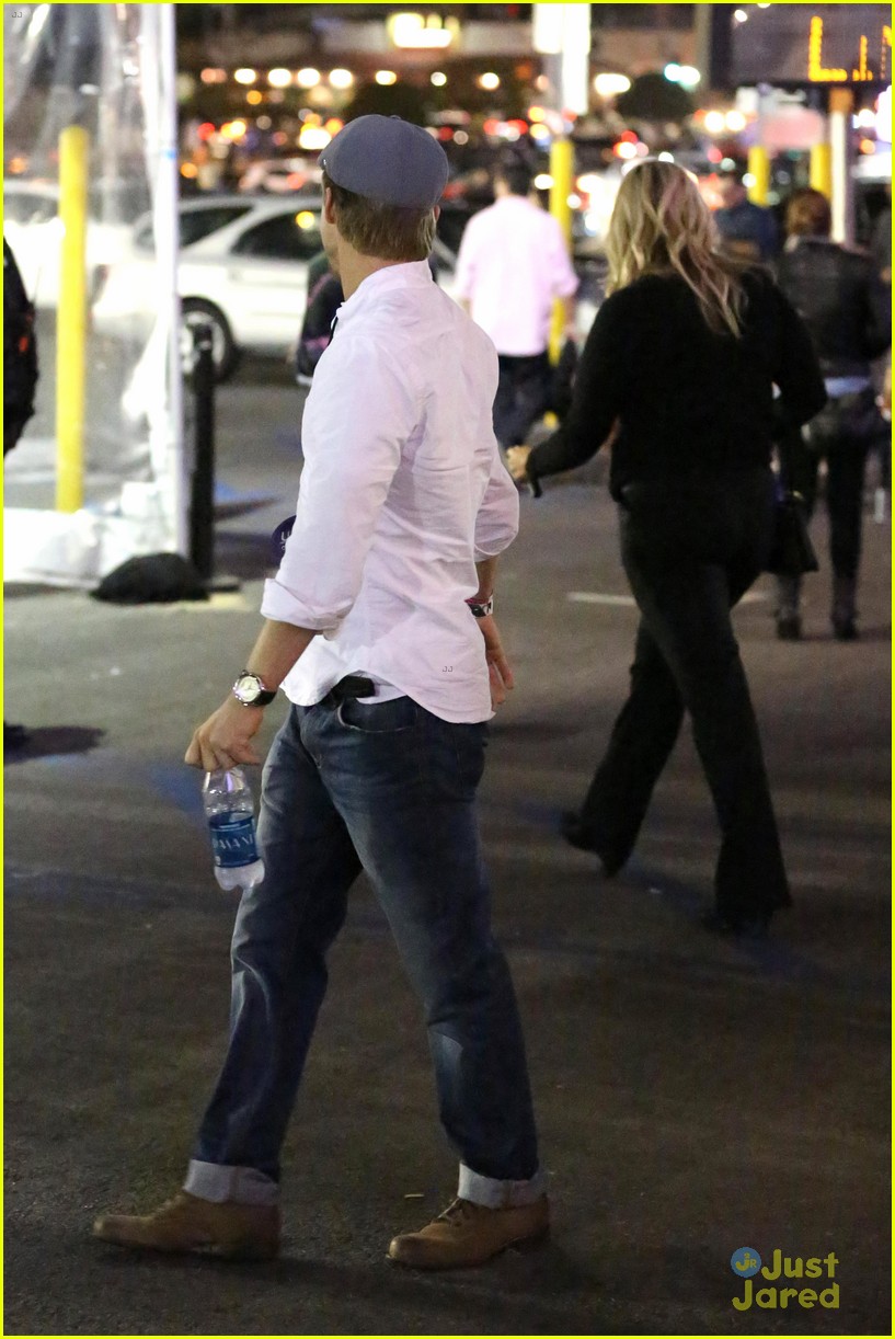 Julianne & Derek Hough Have a Double Date Night!