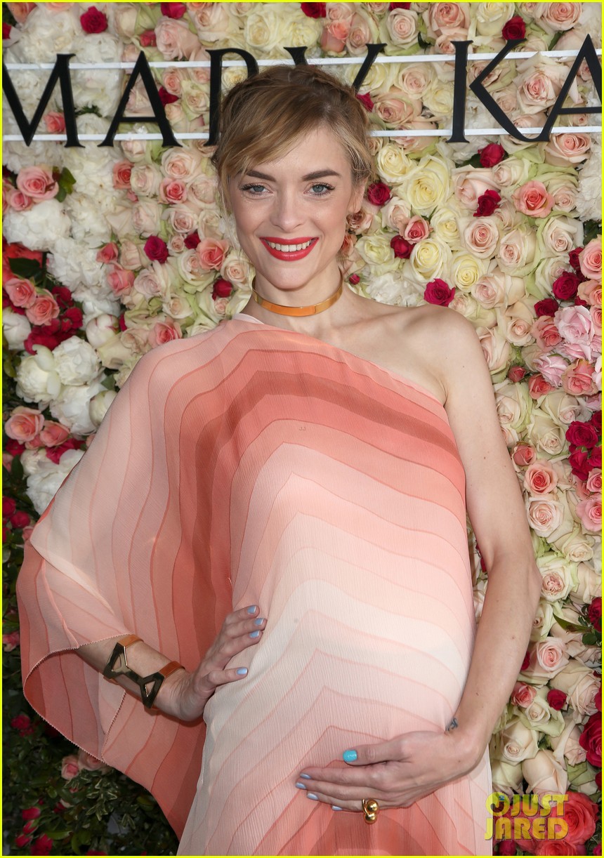 Ashley Greene & Jenna Ushkowitz Enjoy Super Saturday L.A.!