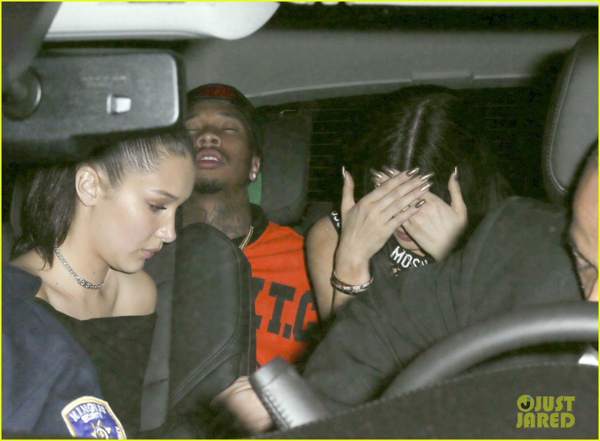 Kendall & Kylie Jenner Hit Up Met Gala 2015 After Parties!