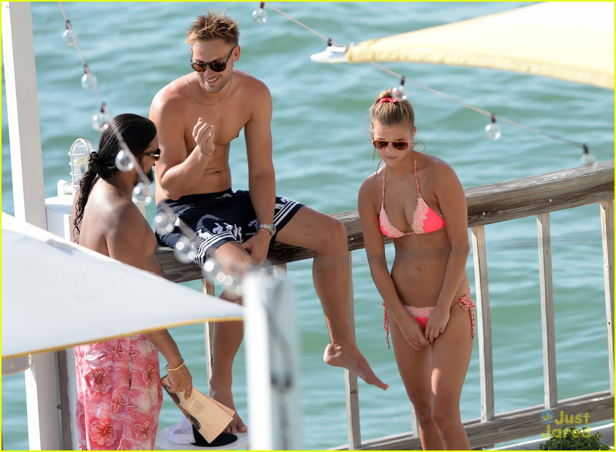 Nina Agdal's Bikini Body is Perfect in Miami