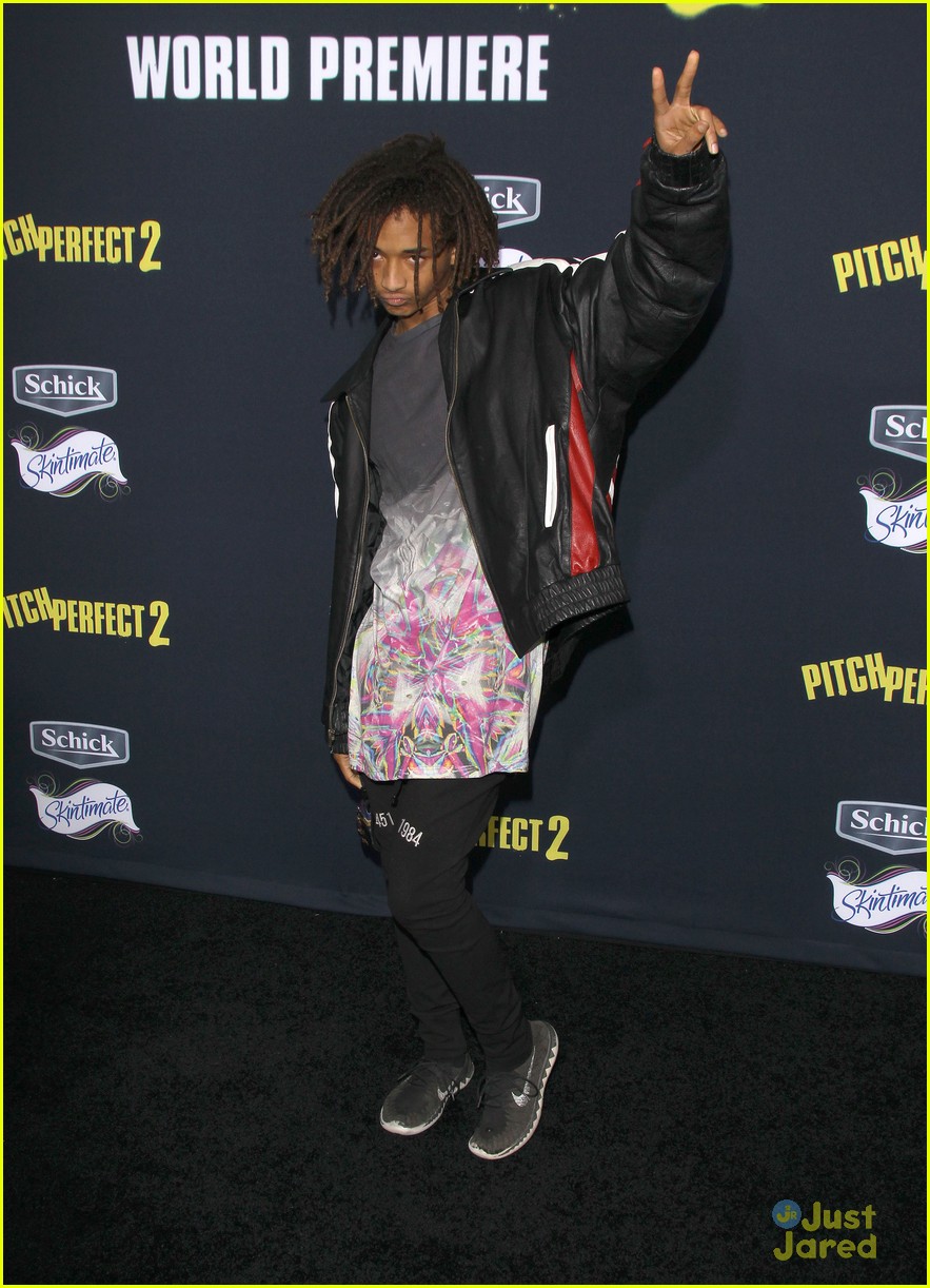 Anna Kendrick & Hailee Steinfeld Hit All the Right Notes at 'Pitch Perfect 2' Premiere