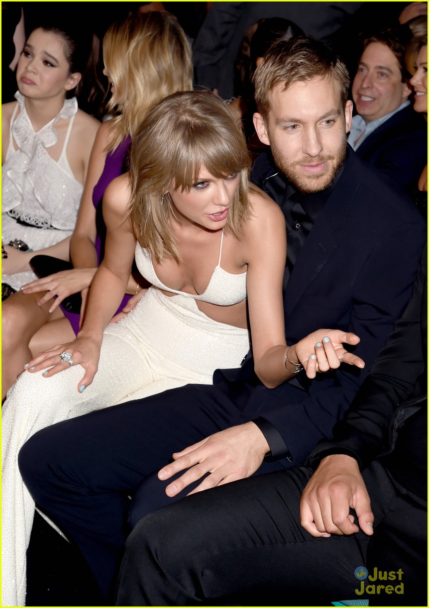 Taylor Swift Kisses Calvin Harris After Winning at BBMAs! (Video)