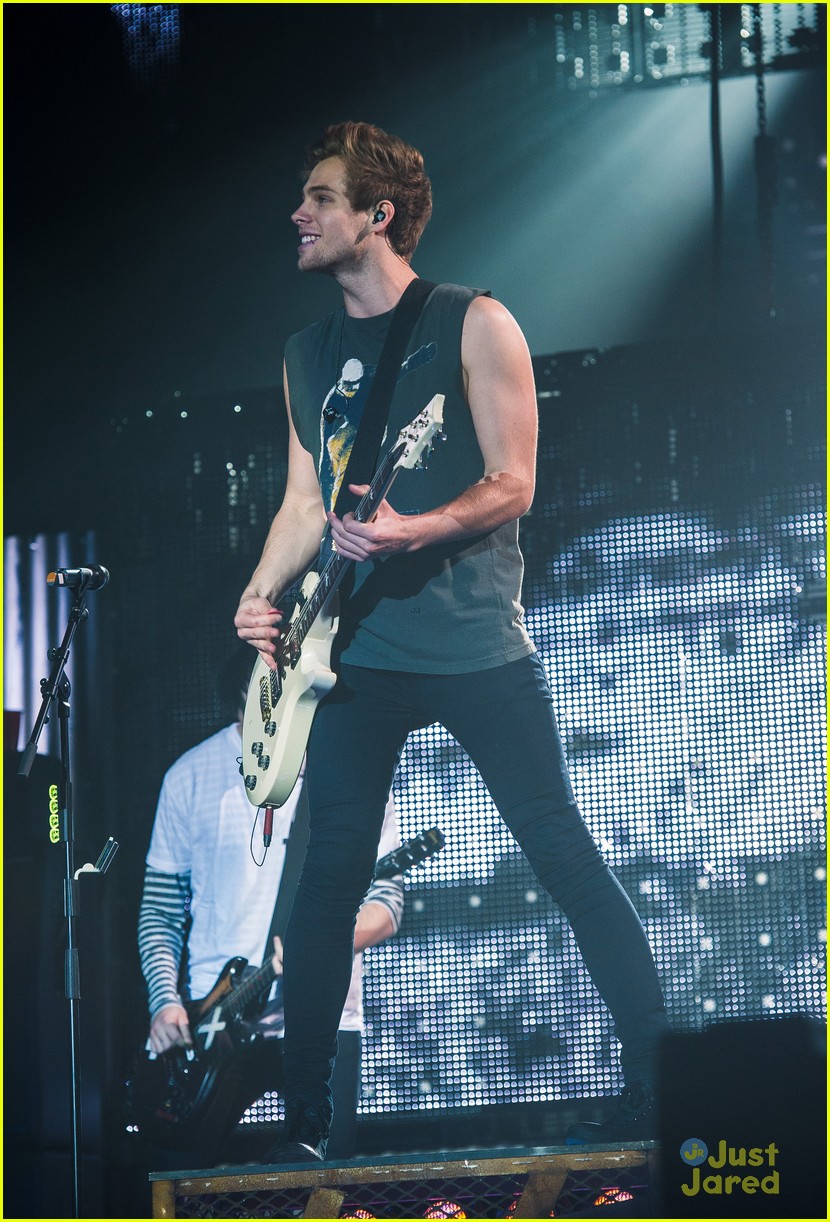 5 Seconds of Summer Bring Down the House in Birmingham!