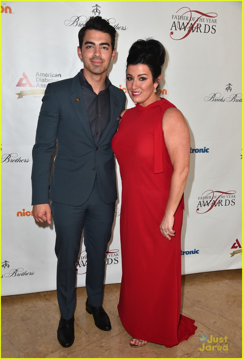 Gigi Hadid & Joe Jonas Make First Public Appearance Together