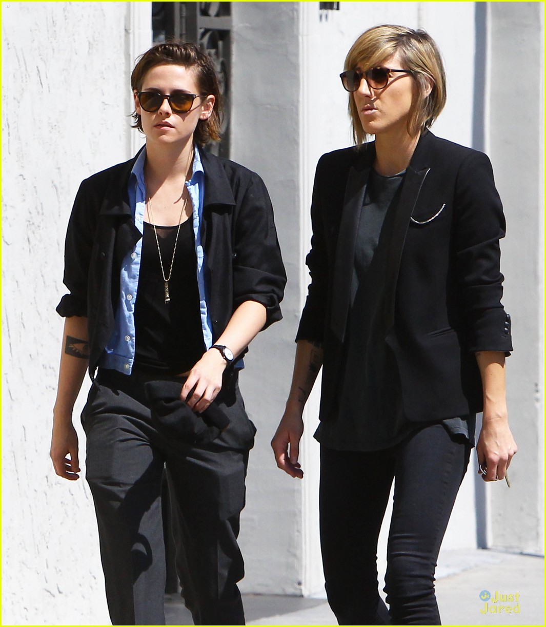 Kristen Stewart's Mom Never Talked About Her Love Life!