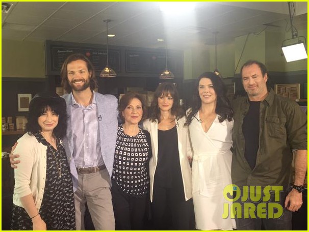 Mae Whitman & Alexis Bledel Have Adopted Each Other!