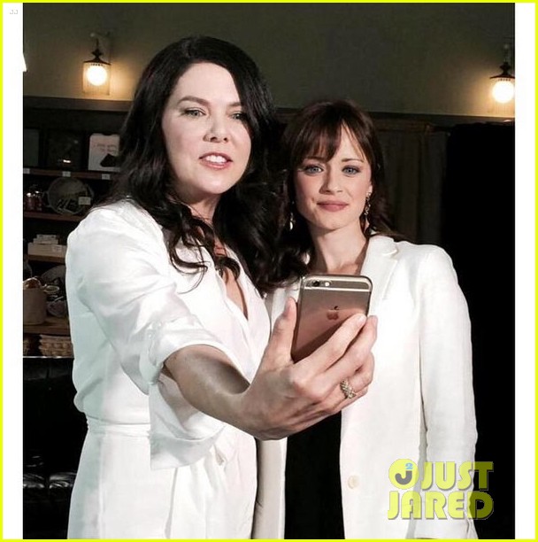 Mae Whitman & Alexis Bledel Have Adopted Each Other!