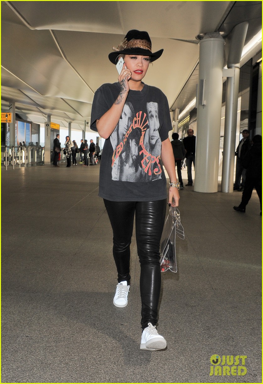 Rita Ora Finds Her 'Poison' In New Music Video - Watch Here!