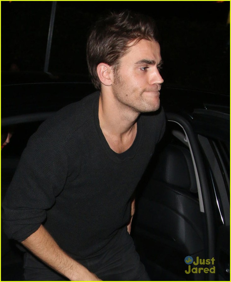 Paul Wesley & Phoebe Tonkin Make It a Chateau Marmont Date Night!