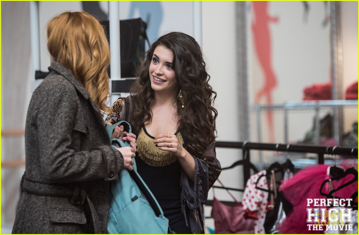 Bella Thorne & Ross Butler's Lifetime Movie 'Perfect High' Premieres Tonight!