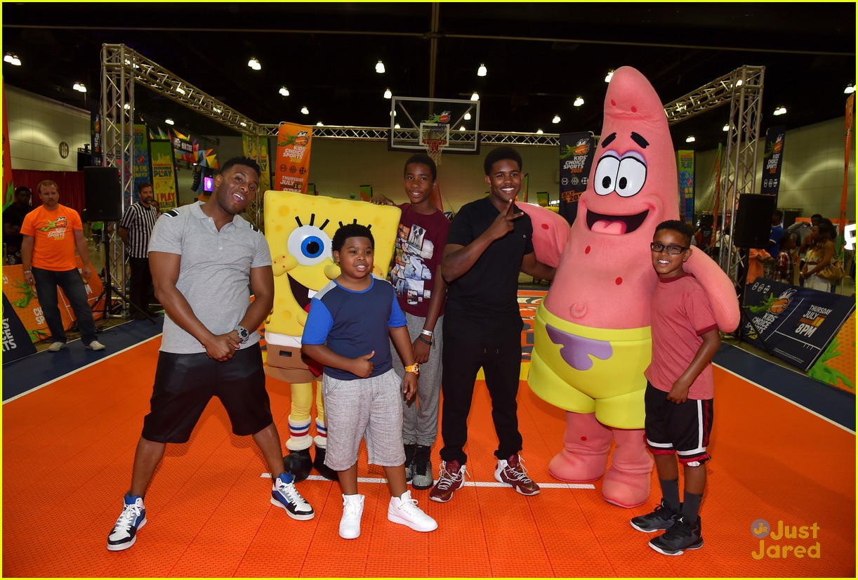 Lil P-Nut & Kel Mitchell Kick Off Worldwide Day Of Play at BET Experience in LA