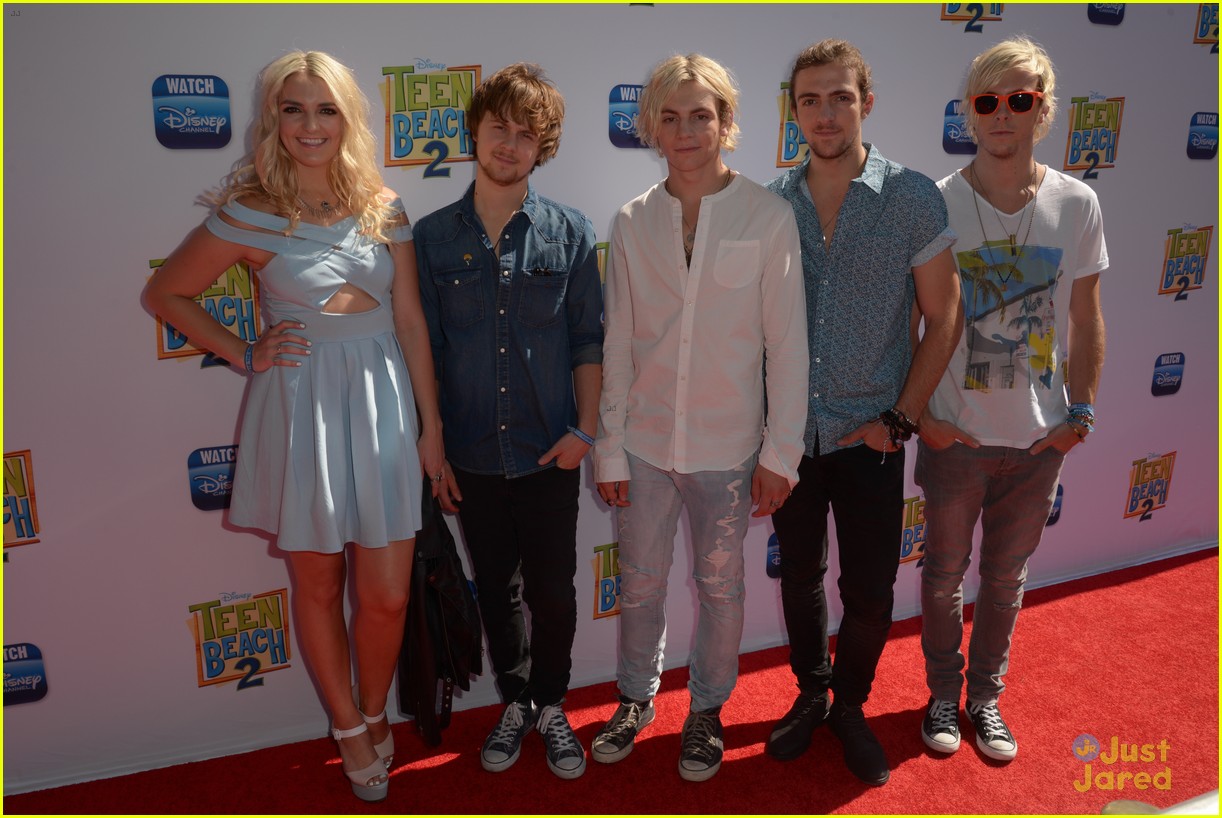 R5 Supports Ross Lynch at the 'Teen Beach 2' Premiere