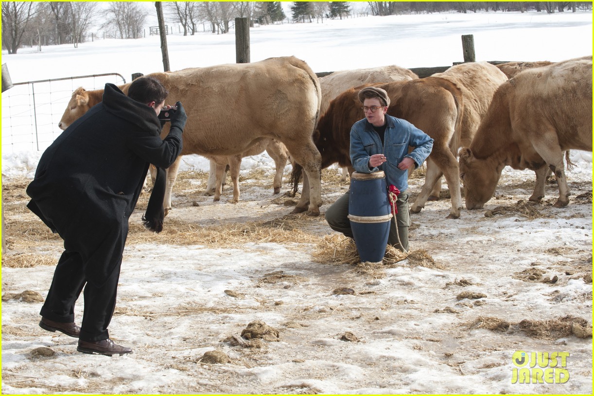 Robert Pattinson & Dane DeHaan Star in 'Life' - New Stills!