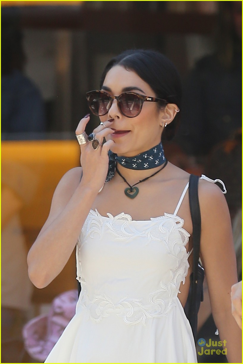 Vanessa Hudgens Reunites With Boyfriend Austin Butler After 'Gigi' Wraps on Broadway