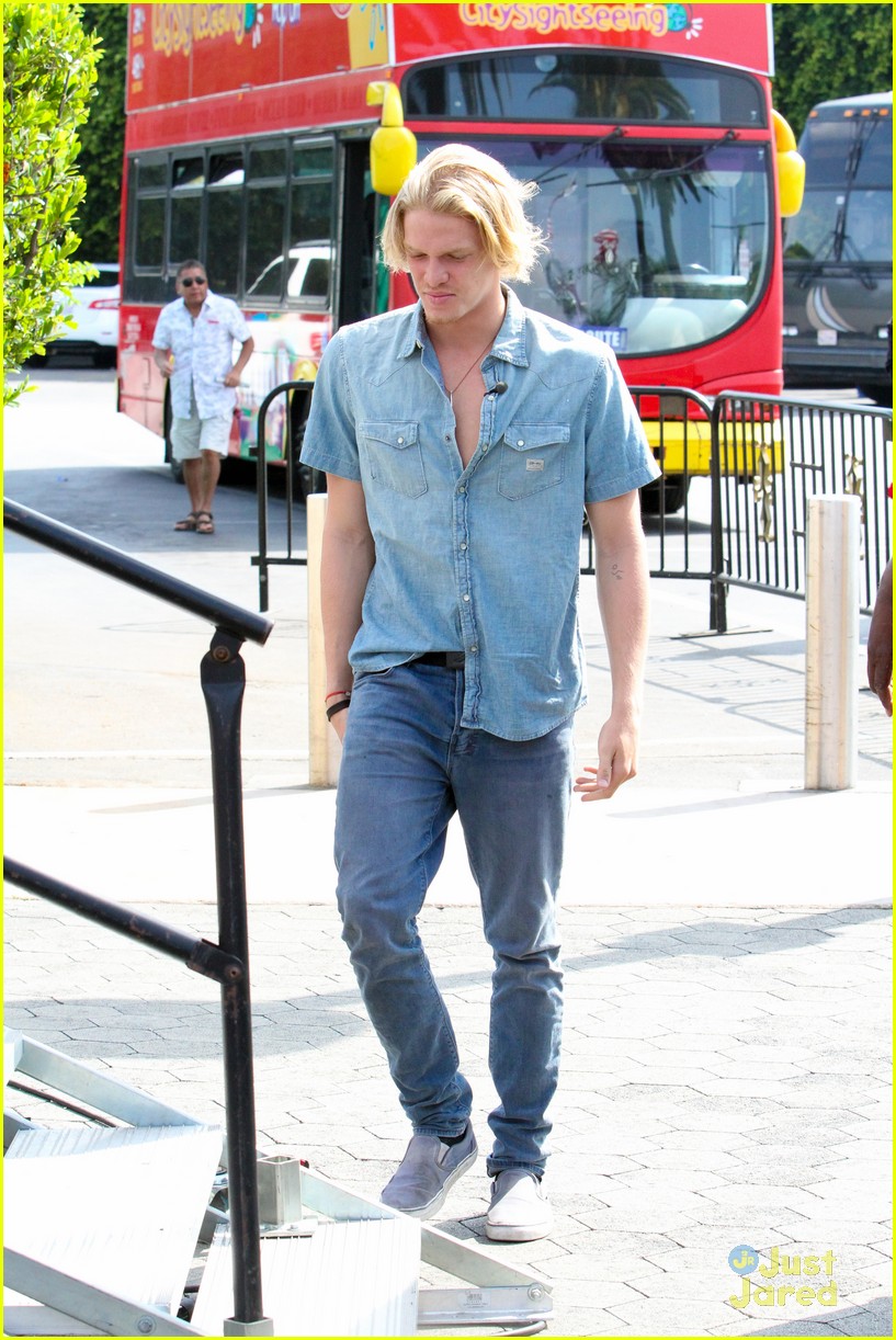 Cody Simpson & Tinashe Talk Dating Rumors, Music & More