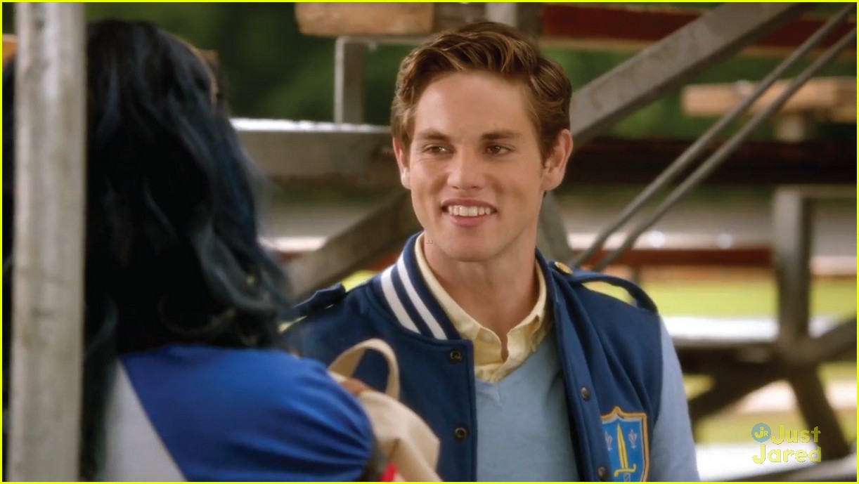 'Descendants' Countdown Week on JJJ! Meet Chad Charming - Jedidah Goodacre!