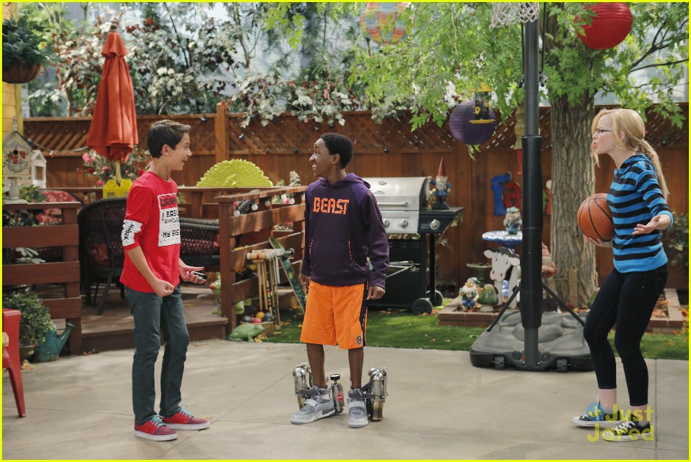 Will Liv & Holden Happen Tonight on 'Liv & Maddie'?