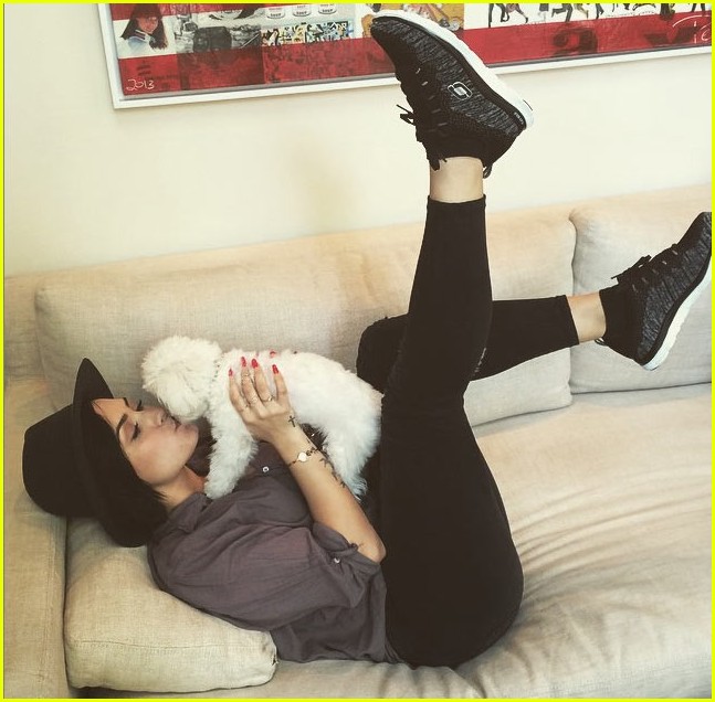 Demi Lovato's Dog Buddy Has Died