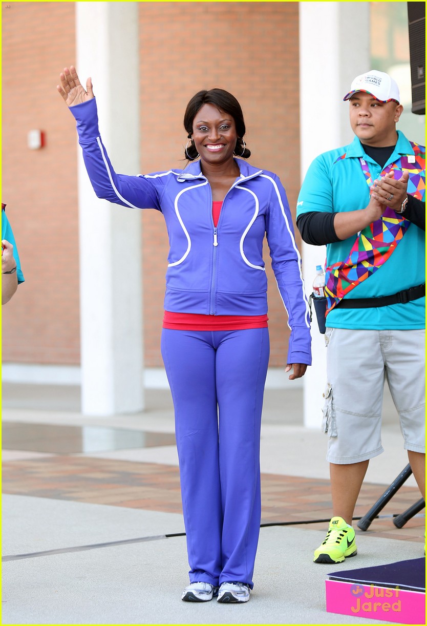 Peyton List Hands Out Gold Medals at Special Olympics 2015!