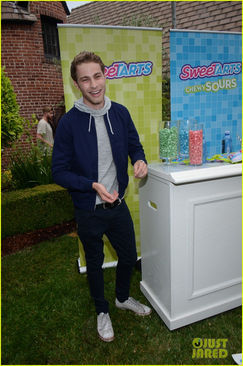 Charlie Rowe & Nolan Gerard Funk Brave Rainy Weather for the JJ Summer Bash!