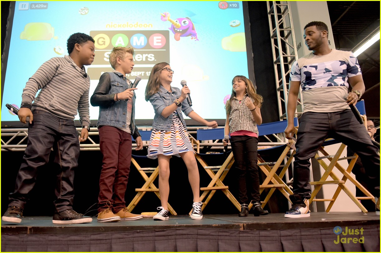 'Game Shakers' Cast & Josh Peck Shake Up Things At VidCon 2015